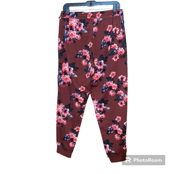 LuLaRoe Jax - XL (18-20) - Wine/red/orange/blue floral print. - Picture 2 of 6